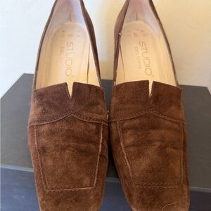 Delman Brown Suede Square Toe Low Heels